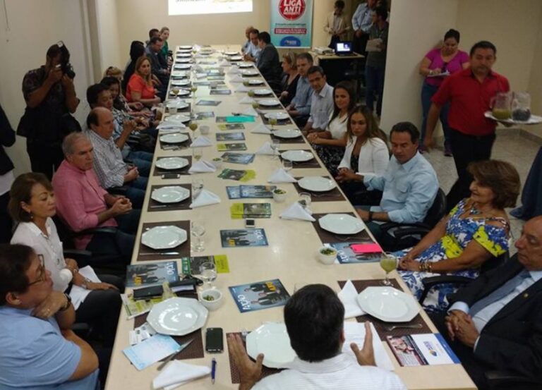 Almoço diretoria - ACICG.