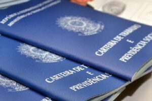 Carteira assinada - ACICG.