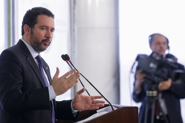 Ministro de planejamento Dyogo Oliveira - ACICG.