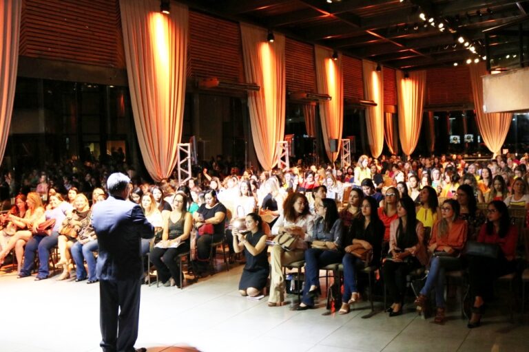 Dia internacional da mulher evento - ACICG.