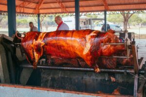 15ª edição do Porco no Rolete da Colônia de Férias acontece no dia 7 de setembro