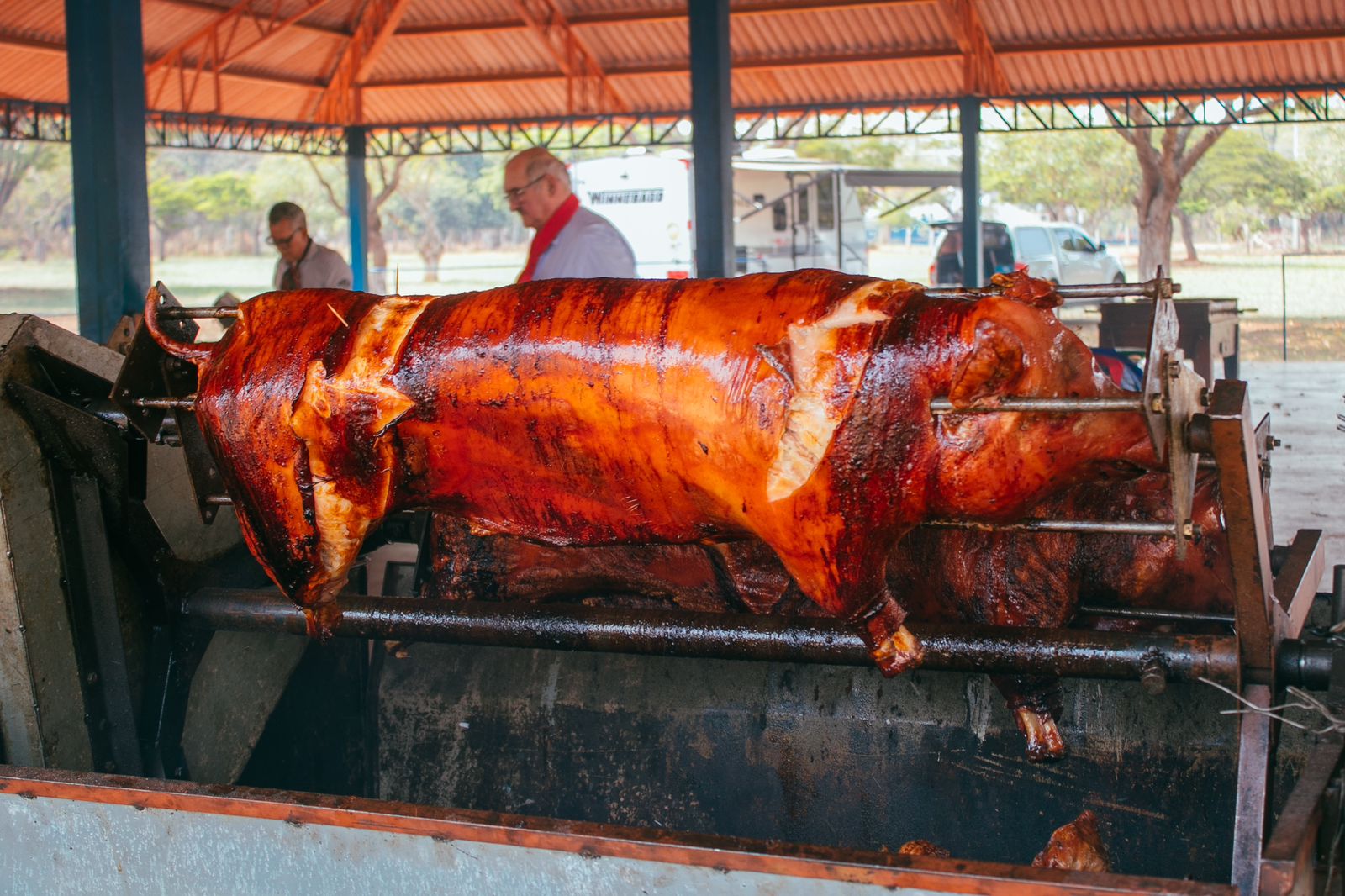 16º Porco no Rolete reúne gastronomia e confraternização na Colônia de Férias